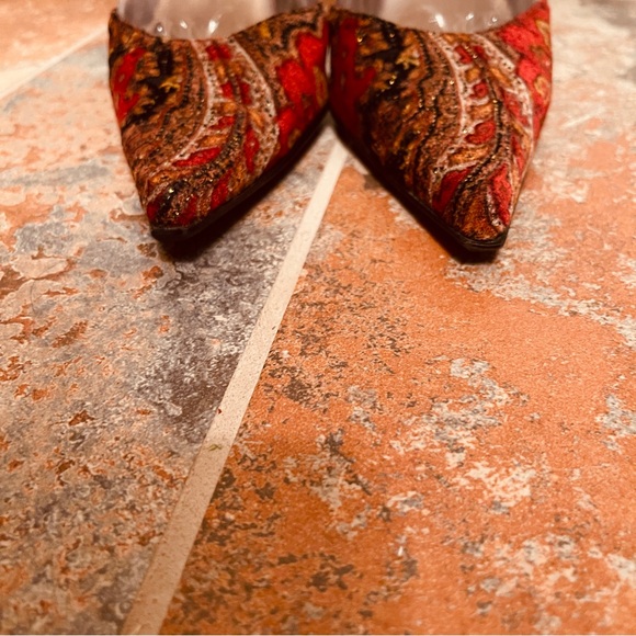 👠Incredible Vintage Stiletto Velvet Paisley & Rhinestone D’Orsay Style Heels! - Picture 5 of 16